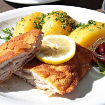 Cordon bleu csirkemell / Cordon bleu with chicken breast