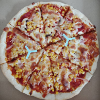 4. Songoku pizza