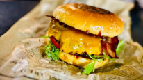 Cheddar lovers burger